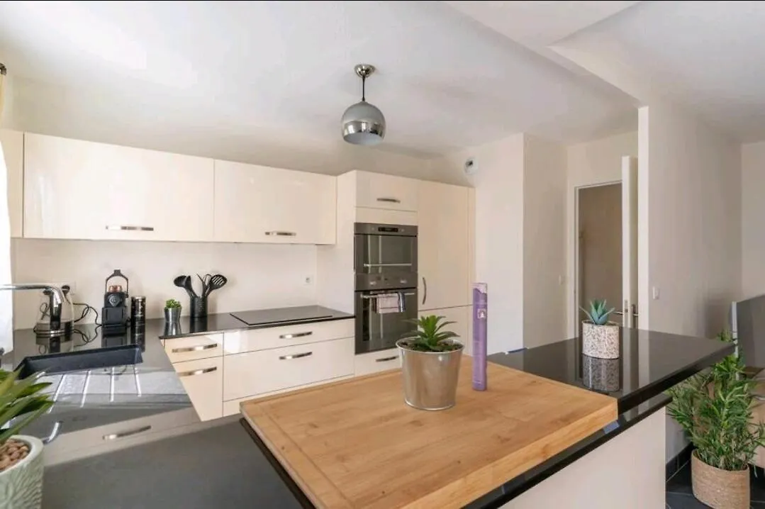 L'Atrium Hyper Centre Pour Rejoindre Geneve Apartment Saint-Julien-en-Genevois